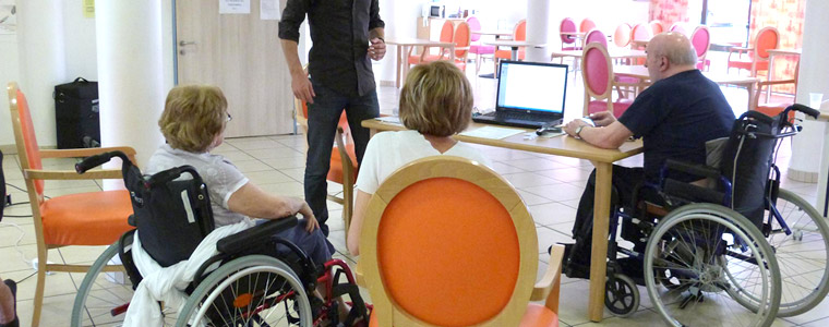 Idéal pour créer le réseau social d'une maison de retraite et partager les activités avec les familles
